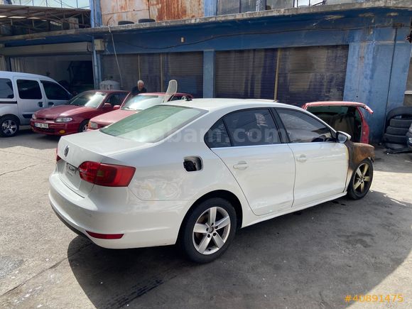 2014 Volkswagen Jetta 1.2 TSI ***HURDA BELGELİ***