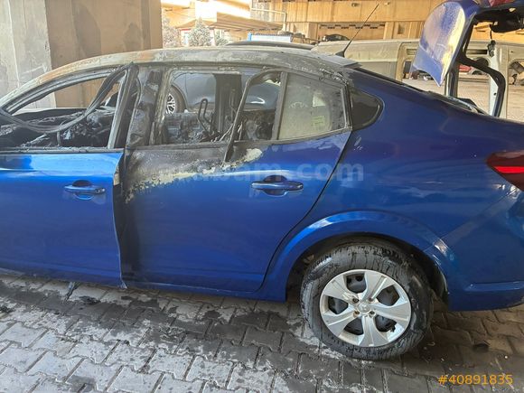 2022 Renault TALİANT JOY 1.0 ***HURDA BELGELİ***TRAFİĞE ÇIKAMAZ*