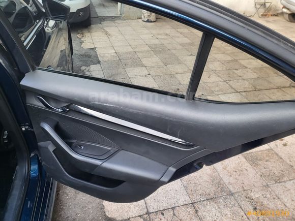 2021 Skoda Octavia 1.5 e-Tec HURDA BELGELİ