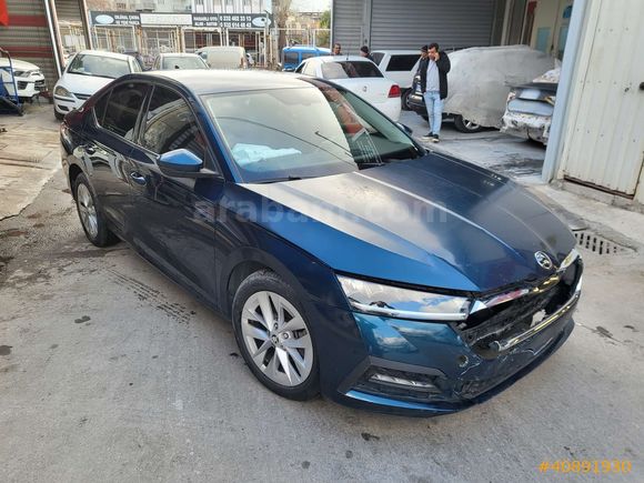 2021 Skoda Octavia 1.5 e-Tec HURDA BELGELİ