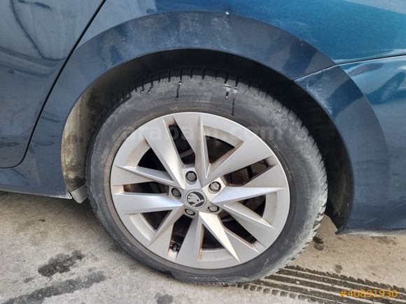 2021 Skoda Octavia 1.5 e-Tec HURDA BELGELİ