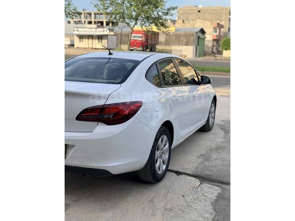 Galeriden Opel Astra 1.6 Edition Plus 2017 Model Şanlıurfa