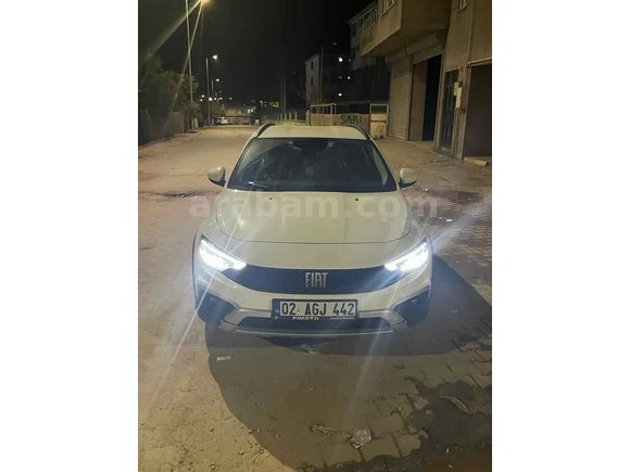 Sahibinden Fiat Egea Cross 1.6 Multijet Street Plus 2025 Model  4.500 km Beyaz