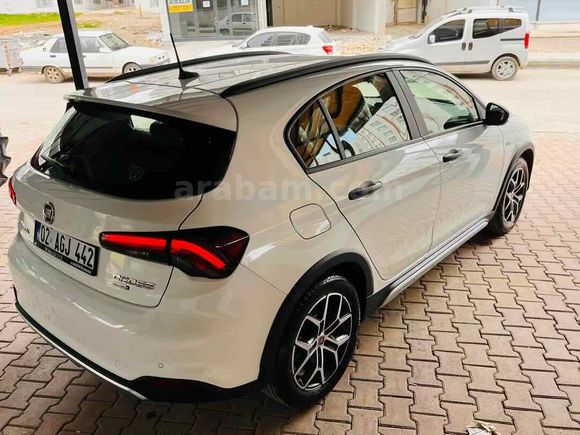 Sahibinden Fiat Egea Cross 1.6 Multijet Street Plus 2025 Model  4.500 km Beyaz