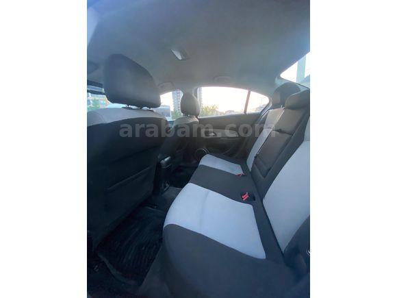 Otomatik vites Chevrolet Cruze 1.6 LT 2011