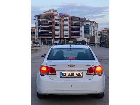 Otomatik vites Chevrolet Cruze 1.6 LT 2011