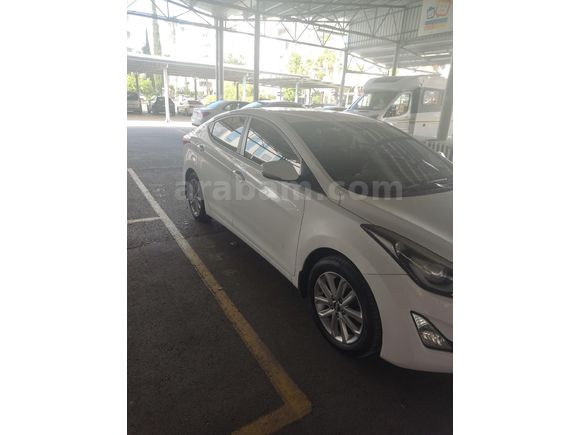 Sahibinden Hyundai Elantra 1.6 CRDi Style 2014 Model  254.000 km Beyaz