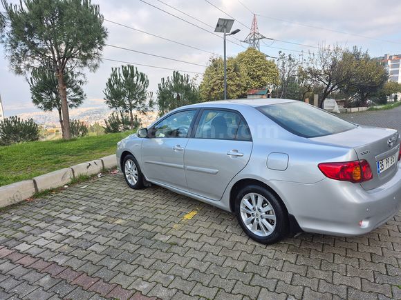 Servis Bakımlı Çok Temiz Toyota Corolla