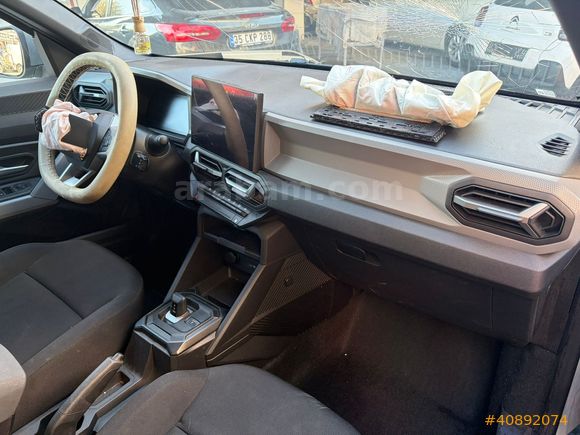 2024 Renault DUSTER EVOLUTION E-TECH FULL HYBRID HURDA BELGELİ