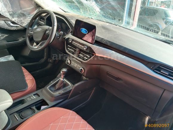 2023 Ford KUGA STYLE 1.5 ECOBOOST 182 8AT E6.2**HURDA BELGELİ**