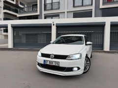 Sahibinden Volkswagen Jetta 1.2 TSi Comfortline 2011 Model Antalya 240.000 km Beyaz