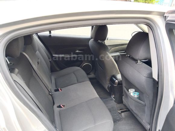 Memurdan Chevrolet Cruze 1.6 LT 2012 Model