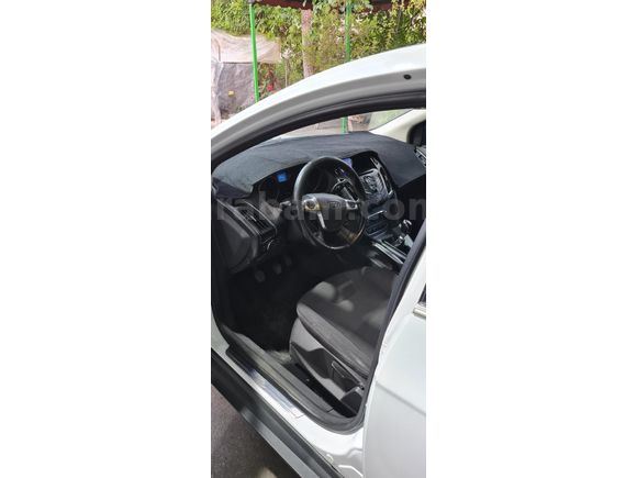 Sahibinden Ford Focus 1.6 TDCİ Titanium  smart 2012 Model Denizli  Beyaz