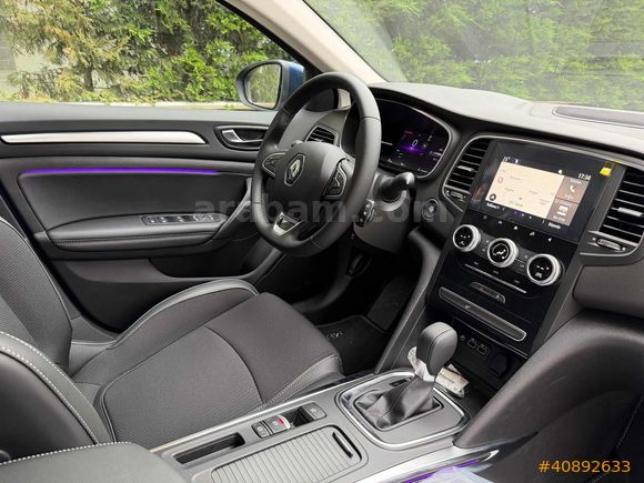 ARDA TİCARET 2025 MD. RENAULT MEGANE 1.3 TCE İCON HATASIZ