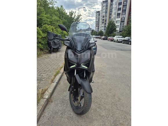 Sahibinden  çizik dahi yok yetkili servis bakımlı terTemiz Yamaha X-Max 250 Tech Max 