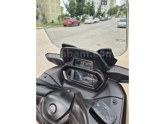 Sahibinden  çizik dahi yok yetkili servis bakımlı terTemiz Yamaha X-Max 250 Tech Max 