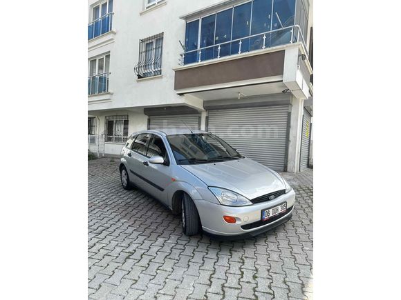 Sahibinden Ford Focus 1.6 Ambiente 2000 Model 
