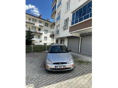 Sahibinden Ford Focus 1.6 Ambiente 2000 Model 