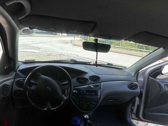 Sahibinden Ford Focus 1.6 Ambiente 2000 Model 