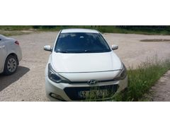 Sahibinden Hyundai i20 1.2 MPI Style 2015 Model