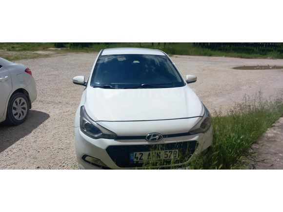 Sahibinden Hyundai i20 1.2 MPI Style 2015 Model