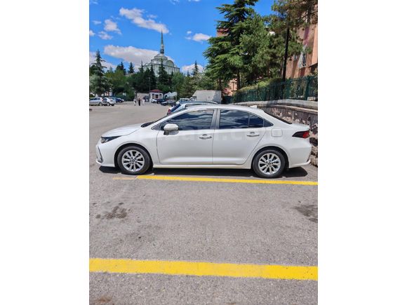 Sahibinden Toyota Corolla 1.5 Dream 2023 Model