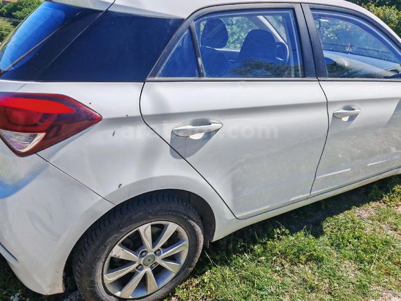 Sahibinden Hyundai i20 1.4 CRDi Jump 2014 Model