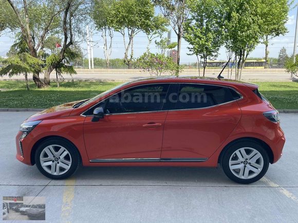 BİLGİN OTOMOTİV'DEN 2024 CLIO EVOLUTION 20.000 KM BOYASIZ