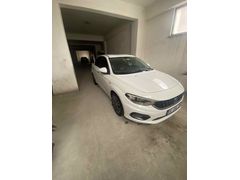 Acil satılık egea confort 1206 otomatik takas üste 200bin verecegim araçlarla olur otomatik olması şartıyla  