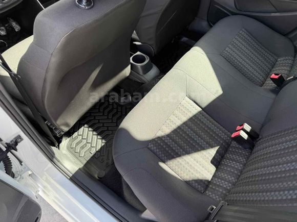 Galeriden Volkswagen Polo 1.0 Trendline 2015 Model Ankara