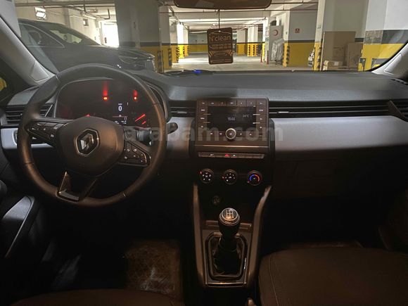  Renault Clio 1.0 SCe Joy 2020 Model KAPALI GARAJ ARABASI