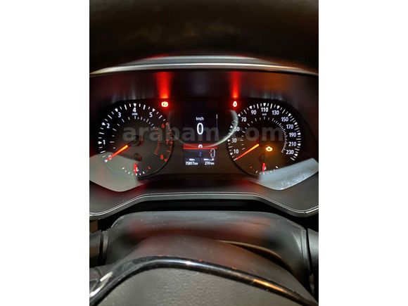  Renault Clio 1.0 SCe Joy 2020 Model KAPALI GARAJ ARABASI