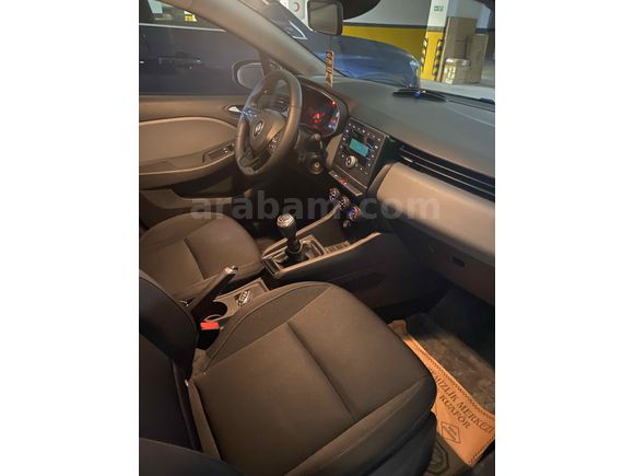  Renault Clio 1.0 SCe Joy 2020 Model KAPALI GARAJ ARABASI
