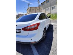 Sahibinden Ford Focus 1.6 Ti-VCT Trend 2012 Model Van