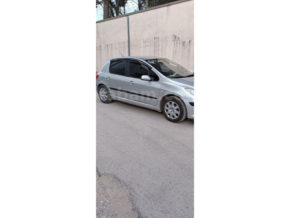 Sahibinden Peugeot 307 1.4 Comfort 2006 Model