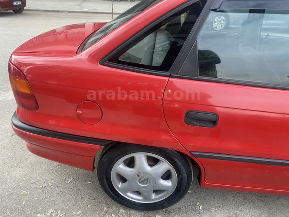 Tam Otomatik Opel Astra 1997 