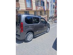 Sahibinden Opel Combo 1.5 CDTI Ultimate 2023 Model  51.000 km Füme