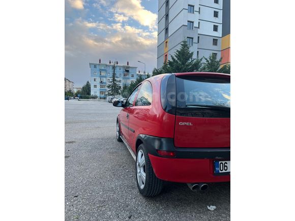 red corsa acil