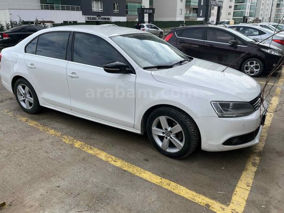 Sahibinden Volkswagen Jetta 1.6 TDi Comfortline 2012 Model  191.000 km Beyaz