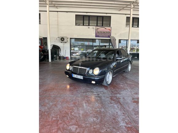 Galeriden Mercedes - Benz E 230 Elegance 1996 Model Manisa