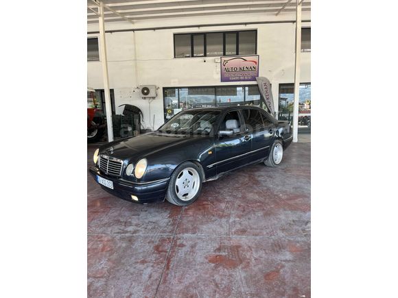 Galeriden Mercedes - Benz E 230 Elegance 1996 Model Manisa
