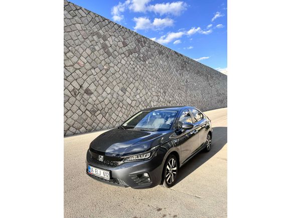 Sahibinden Honda City 1.5 i-VTEC Executive 2024 Model 