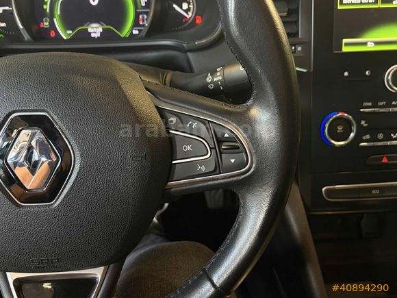 | UNIQ AUTO | 2019 RENAULT MEGANE 1.2TCE ICON OTOMATIK BYSZ