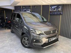 BOYASIZ 2022 RIFTER 1.5 BLUEHDİ ALLURE 126.000 km