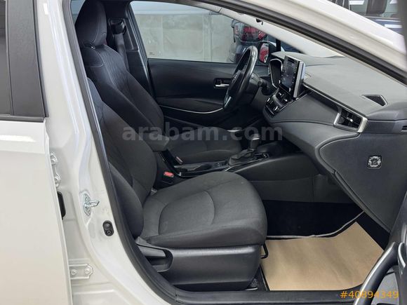 2022 TOYOTA COROLLA 1.8 HYBRİD DREAM E-CVT
