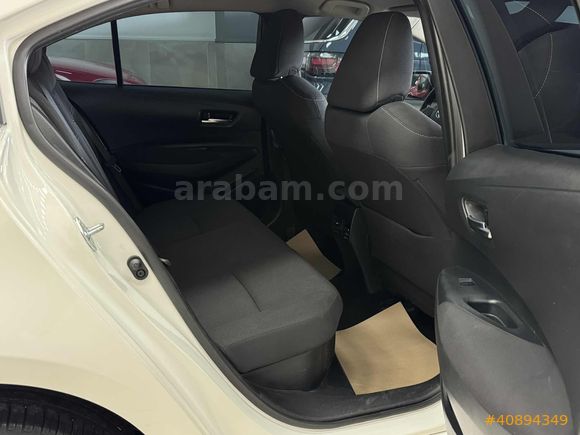2022 TOYOTA COROLLA 1.8 HYBRİD DREAM E-CVT