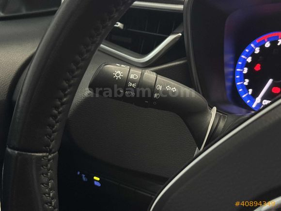 2022 TOYOTA COROLLA 1.8 HYBRİD DREAM E-CVT
