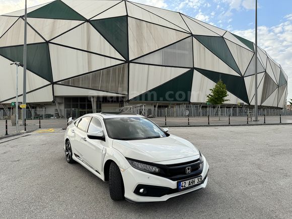HONDA CIVIC GARANTİLİ 1.5 VTEC TURBO 182 HP EXECUTIVE PLUS