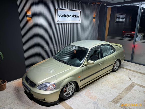 GÜRDOĞAN| 2001 HONDA CİVİC 1.6 İES Y.GP HATASIZ SIFIR KONDİYON