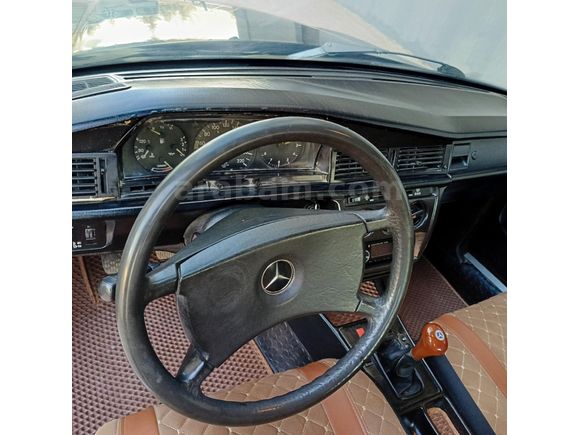 TEMİZ DUZGUN  Mercedes - Benz 190 E 2.0 1985 Model Konya